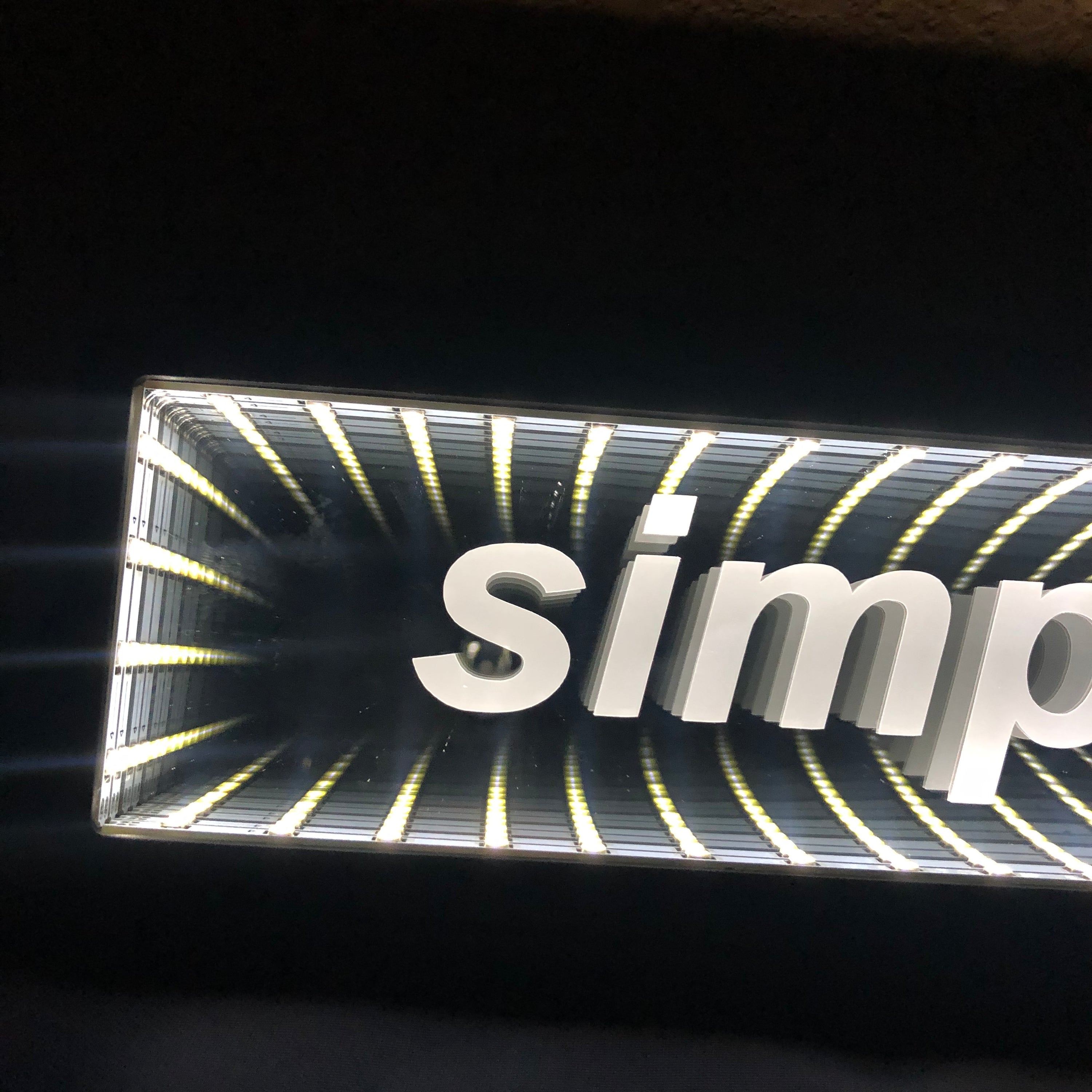 Simplicity. LED Mirror Style